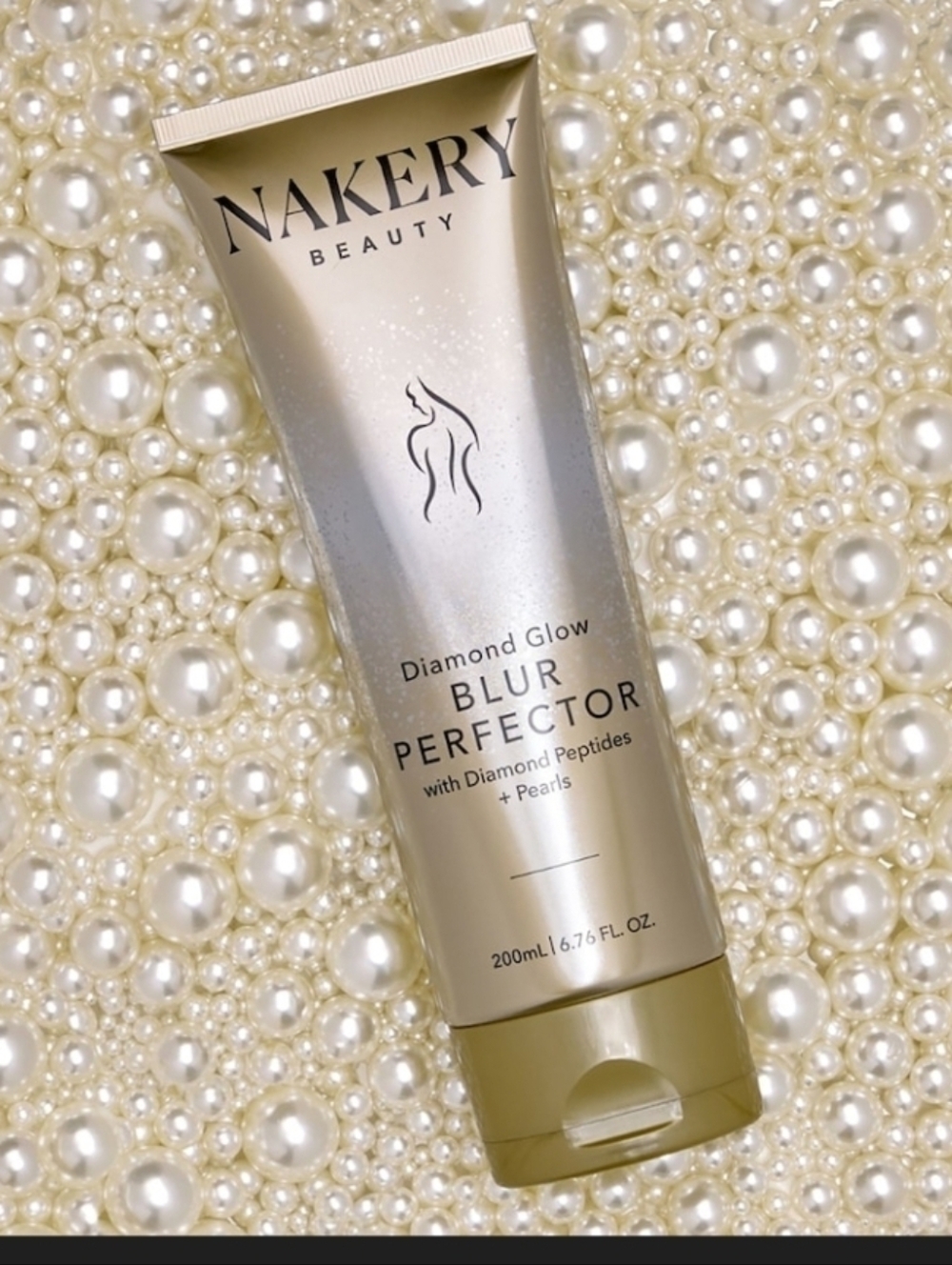 Nakery Diamond Glow Blur Perfector With Diamond Peptides + Pearls